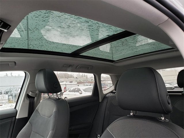 2026 Volkswagen Taos SE Black