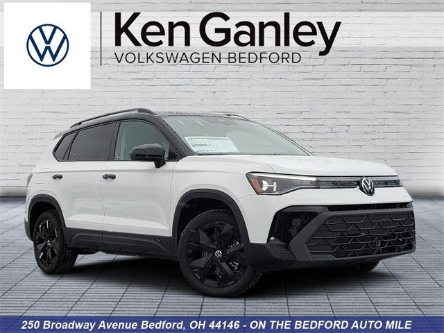 2026 Volkswagen Taos SE Black