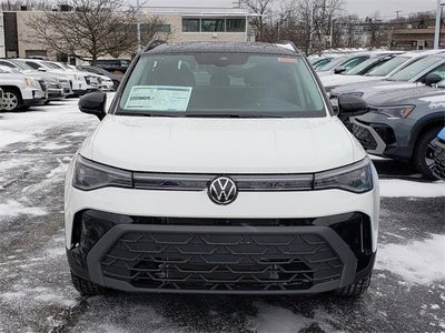 2026 Volkswagen Taos SE Black