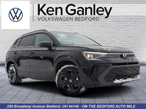 2026 Volkswagen Taos SE Black