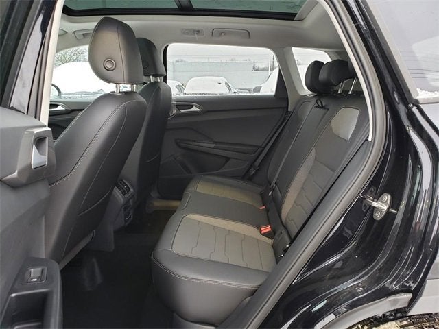 2026 Volkswagen Taos SE Black