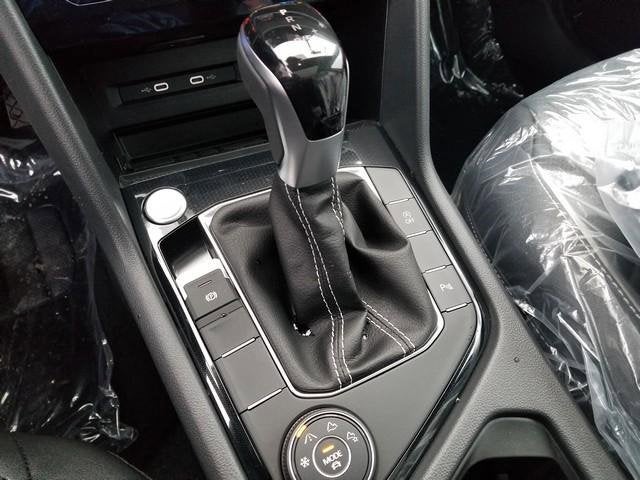 2026 Volkswagen Taos SEL