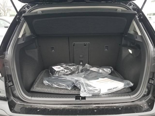 2026 Volkswagen Taos SEL