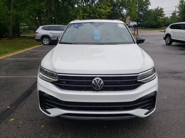 2024 Volkswagen Tiguan SE R-Line Black