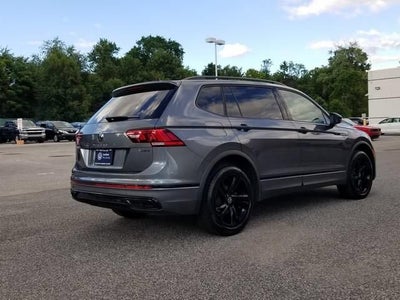 2024 Volkswagen Tiguan SE R-Line Black