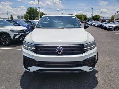 2024 Volkswagen Tiguan SE R-Line Black