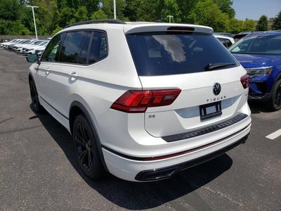 2024 Volkswagen Tiguan SE R-Line Black