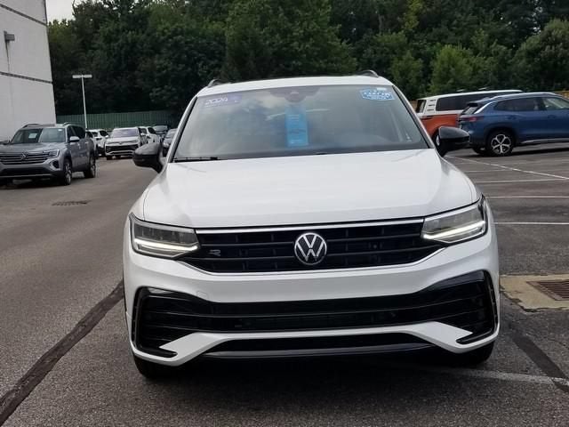 2024 Volkswagen Tiguan SE R-Line Black