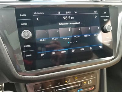 2024 Volkswagen Tiguan SE R-Line Black