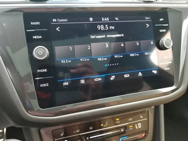 2024 Volkswagen Tiguan SE R-Line Black