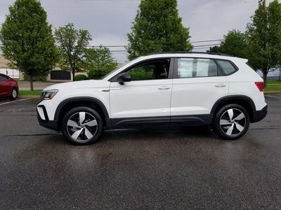 2024 Volkswagen Taos S