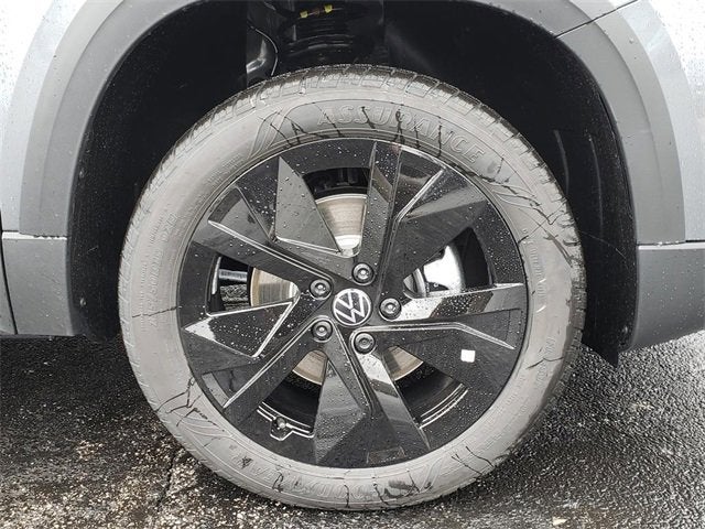 2026 Volkswagen Taos SE