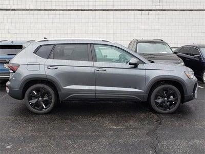 2026 Volkswagen Taos SE