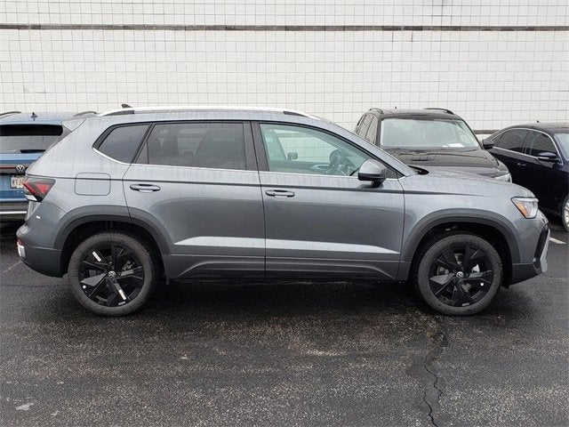 2026 Volkswagen Taos SE