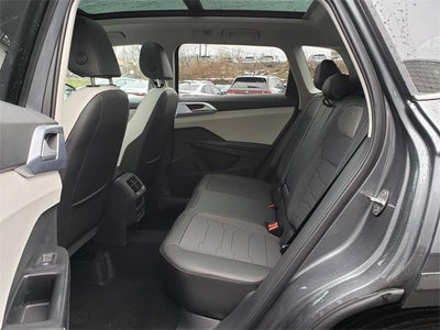 2026 Volkswagen Taos SE