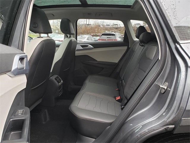 2026 Volkswagen Taos SE