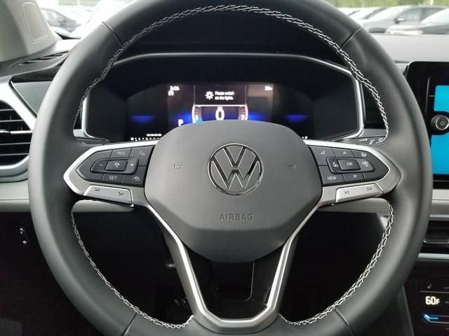 2026 Volkswagen Taos SE