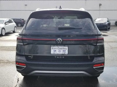2026 Volkswagen Taos SE