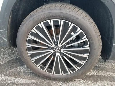 2026 Volkswagen Taos SE