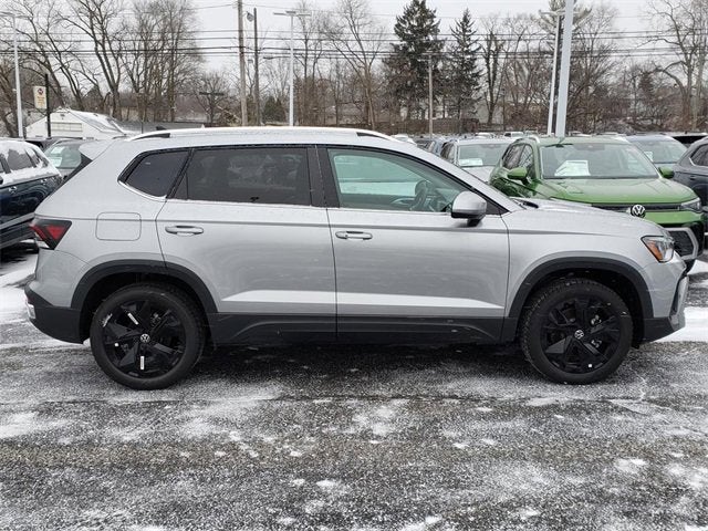 2026 Volkswagen Taos SE