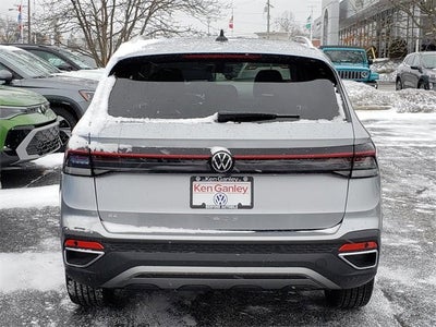 2026 Volkswagen Taos SE