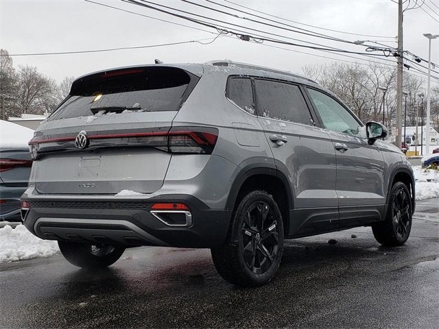 2026 Volkswagen Taos SE