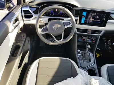 2026 Volkswagen Taos SE