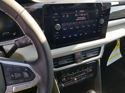 2026 Volkswagen Taos SE