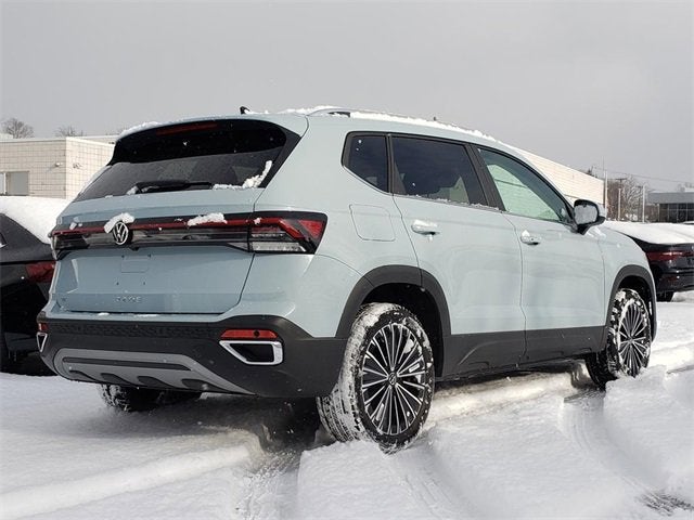 2026 Volkswagen Taos SE