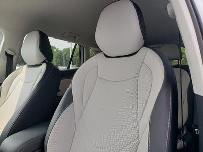 2025 Volkswagen Tiguan SE