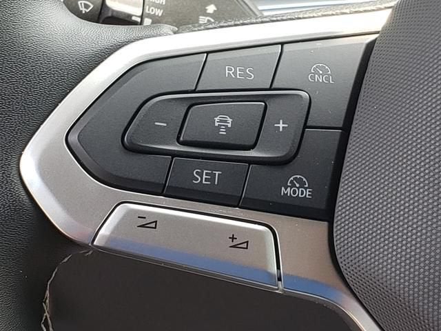 2025 Volkswagen Tiguan SE