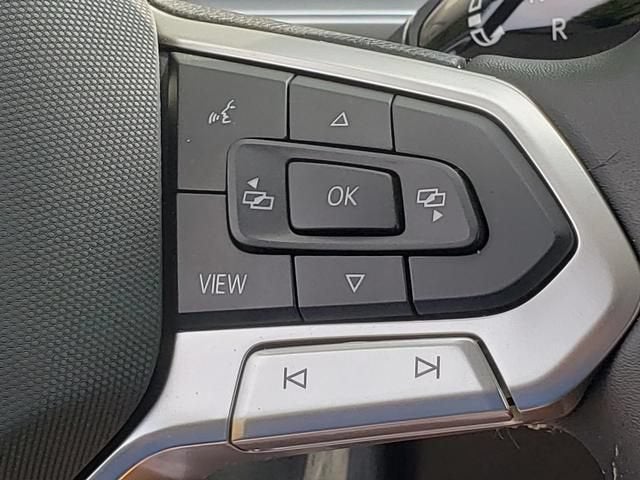 2025 Volkswagen Tiguan SE