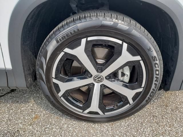 2025 Volkswagen Tiguan SE