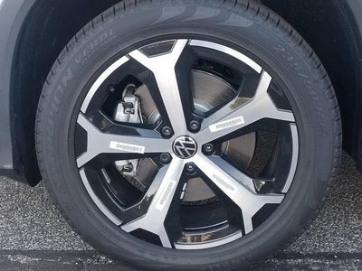2025 Volkswagen Tiguan SE