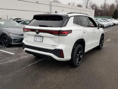 2026 Volkswagen Tiguan SE R-Line Black