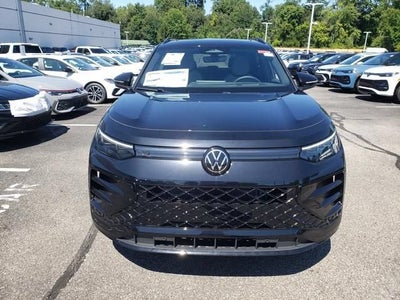 2026 Volkswagen Tiguan SE R-Line Black