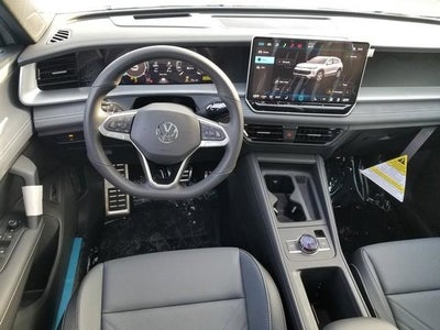 2026 Volkswagen Tiguan SE R-Line Black