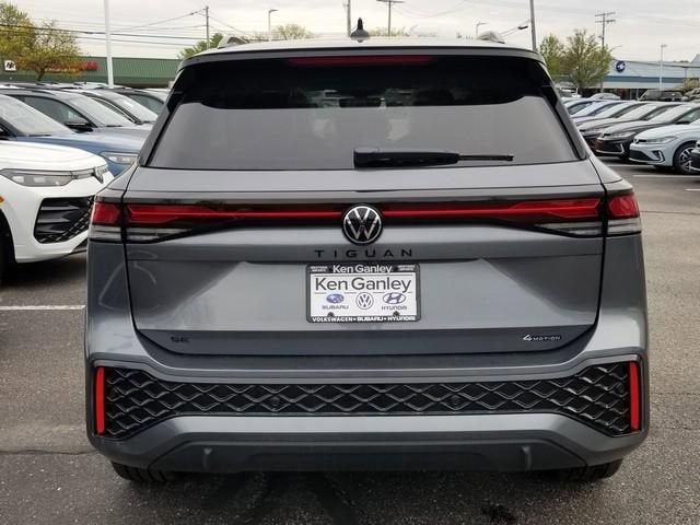 2026 Volkswagen Tiguan SE R-Line Black