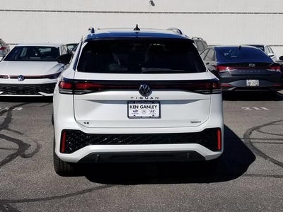 2026 Volkswagen Tiguan SE R-Line Black