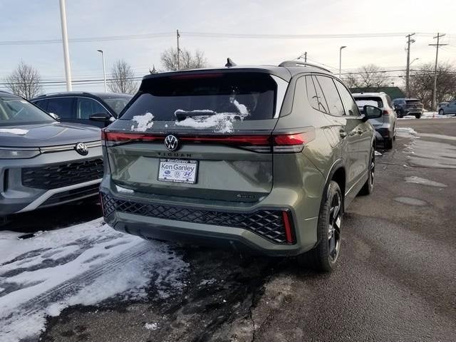 2026 Volkswagen Tiguan SE R-Line Black