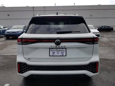 2026 Volkswagen Tiguan SE R-Line Black