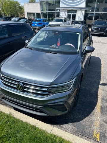 2023 Volkswagen Tiguan SE