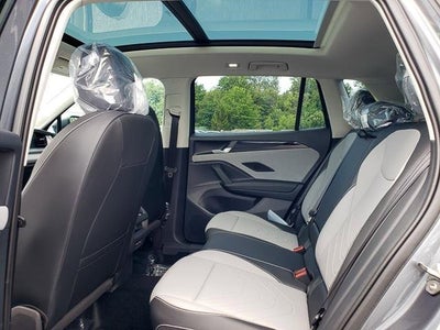 2025 Volkswagen Tiguan SE