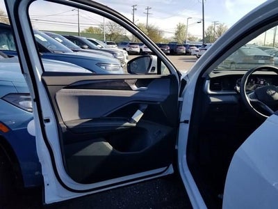 2026 Volkswagen Tiguan SE