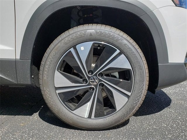 2025 Volkswagen Taos SE