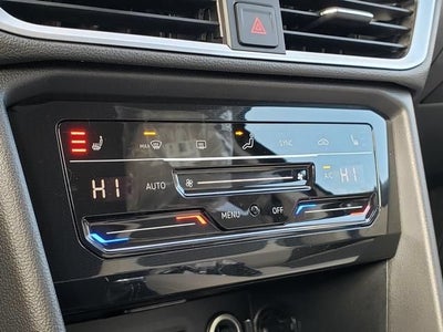 2026 Volkswagen Taos SE