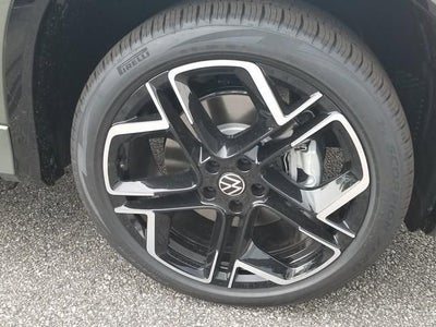 2026 Volkswagen Tiguan SEL R-Line Turbo