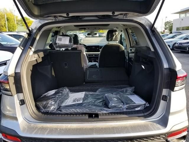 2026 Volkswagen Taos SE