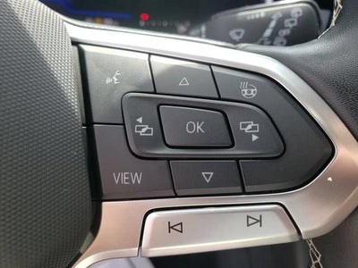 2025 Volkswagen Taos SE