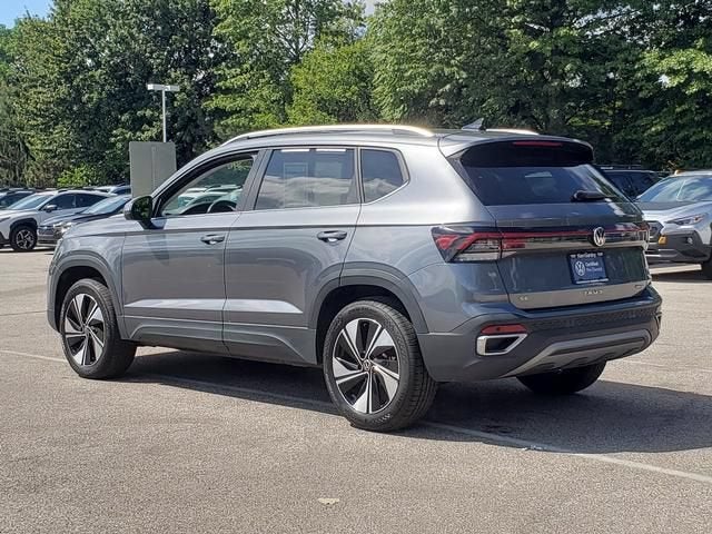 2025 Volkswagen Taos SE